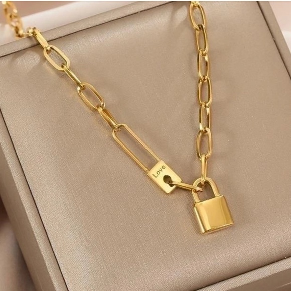 LOVE Lock Titanium Steel Plating 18k Gold Plated Necklace - Picture 1 of 3
